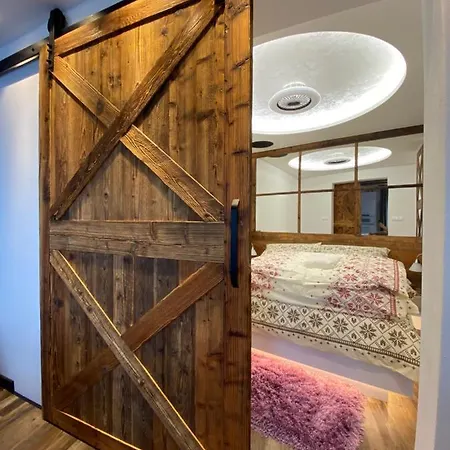 Matrix דירה טטרנסקה לומניקה