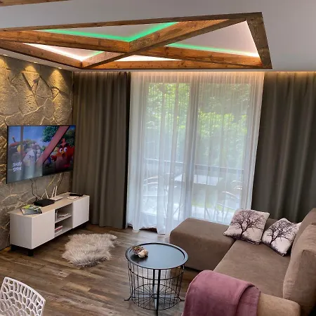 Matrix דירה טטרנסקה לומניקה